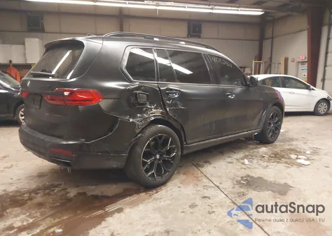 2021 BMW X7 xDrive40I z USA, uszkodzony, nr VIN 5UXCW2C0XM9F68049